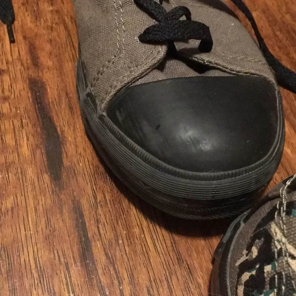 Converse One Star Gray Camo Skull Sneakers Youth 5